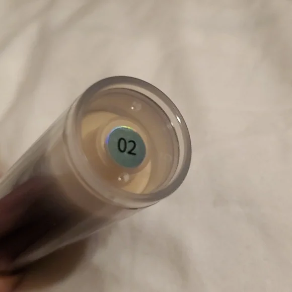 Kafurux ultra HD perfect complexion liquid foundation shade #2 - Picture 7 of 7